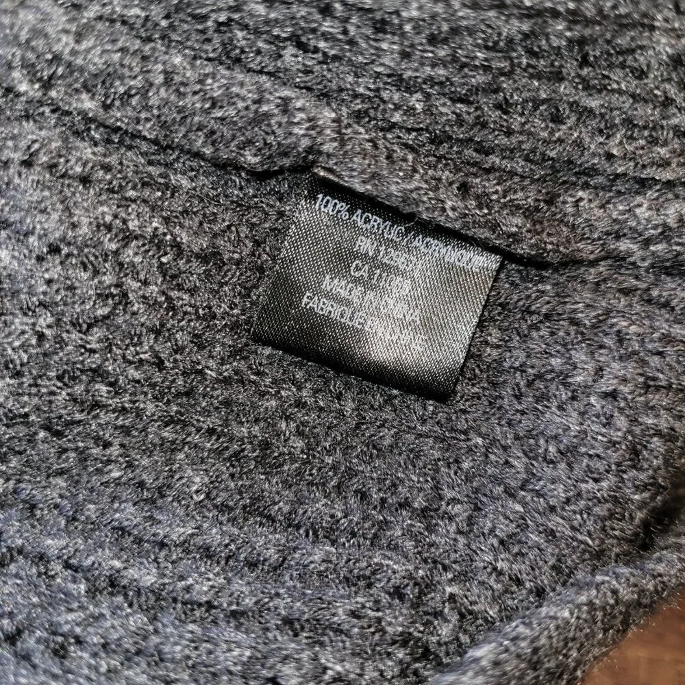 Skull Cashmere Acrylic Cable Knit Fisherman Turtleneck Sweater